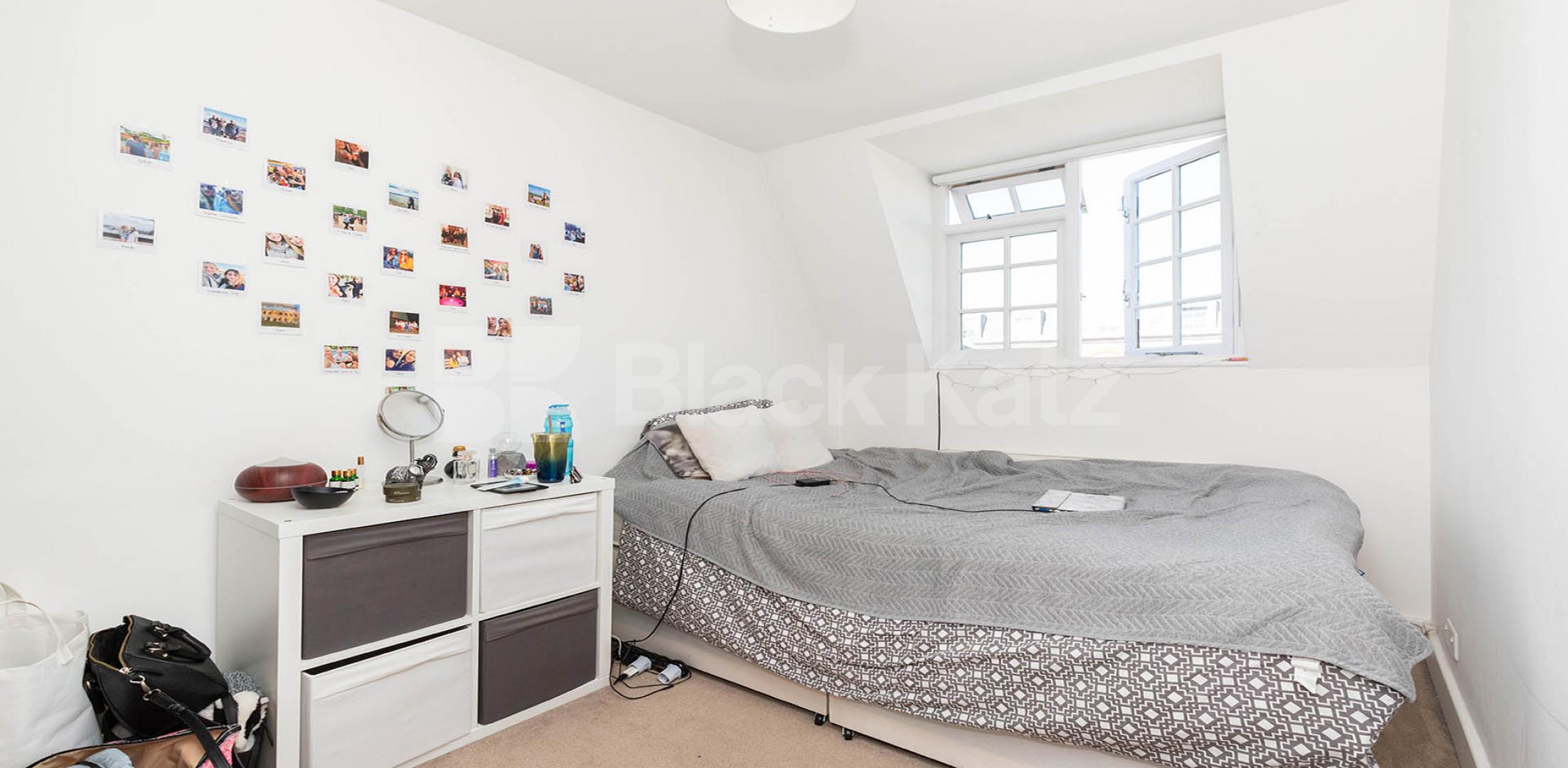 			2 Bedroom, 1 bath, 1 reception Apartment			 York Way, CAMDEN BORDERS 